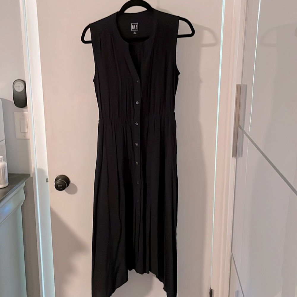 Gap Medium Black handkerchief Shirt dress